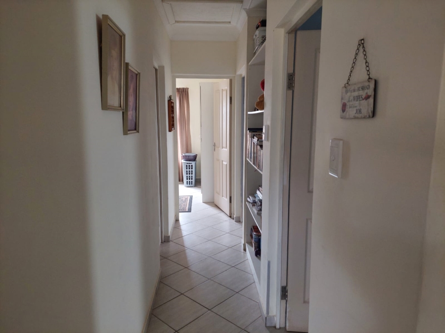 3 Bedroom Property for Sale in Kidds Beach Eastern Cape